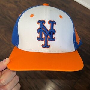 NY Mets Borough Giveaway Night
#BrooklynStrong

Gently Used

OSFA